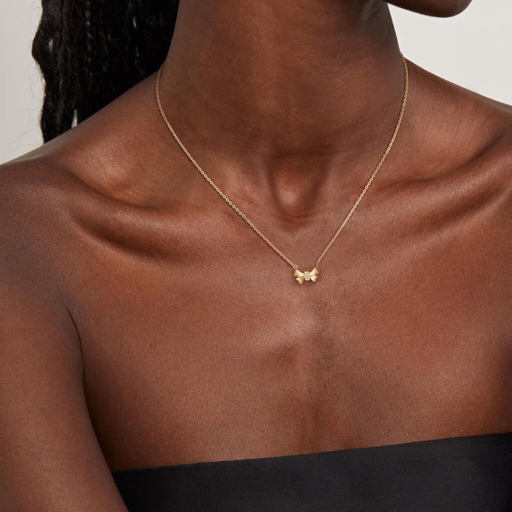 Gold Necklace for Women - Bow Necklace 14K Dainty Gold Necklace Cute Small Tiny Bow Pendant Choker Chain Necklace Trendy Necklaces for Women Gold Jewelry Gift