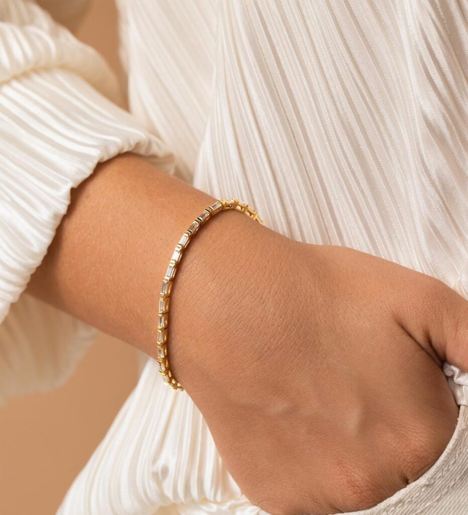 MBW Gold Bracelets for Women, 14K Dainty Gold Plated Stackable Bracelets for Women Trendy Gold Bracelet Stack Set Waterproof Chain Bracelets Paperclip Adjustable Tennis Minimalist Tiny Cute Jewelry